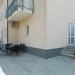 Greta * Kanfanar