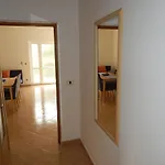 Greta Apartman